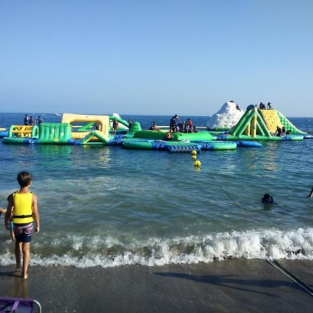 Precioso Apartamento Frente Al Mar 베날마데나코스타 외부 사진