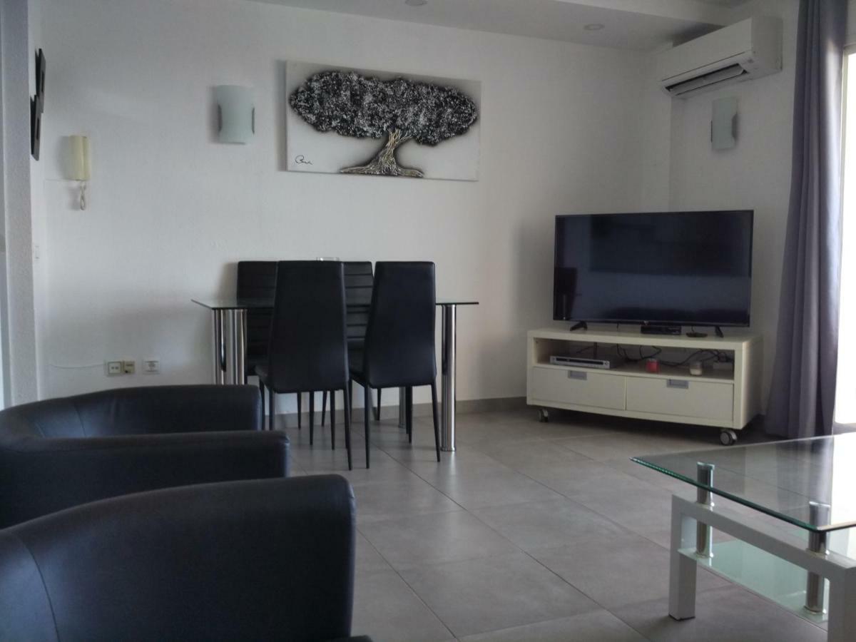 Precioso Apartamento Frente Al Mar 베날마데나코스타 외부 사진